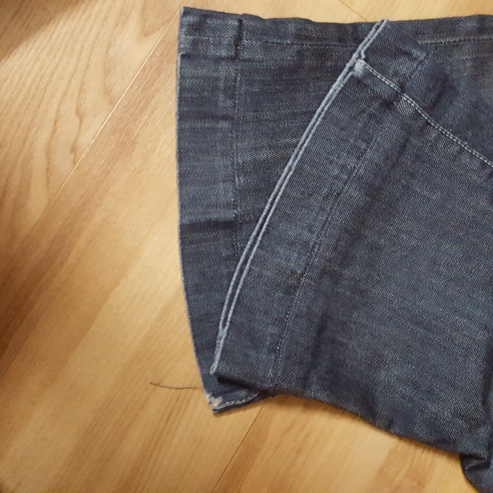 Jeans - Picture 3 of 4